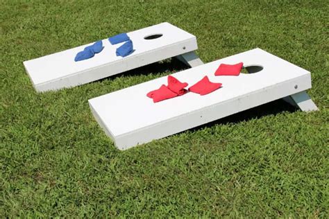 How To Play Cornhole: A Complete Step By Step Guide.